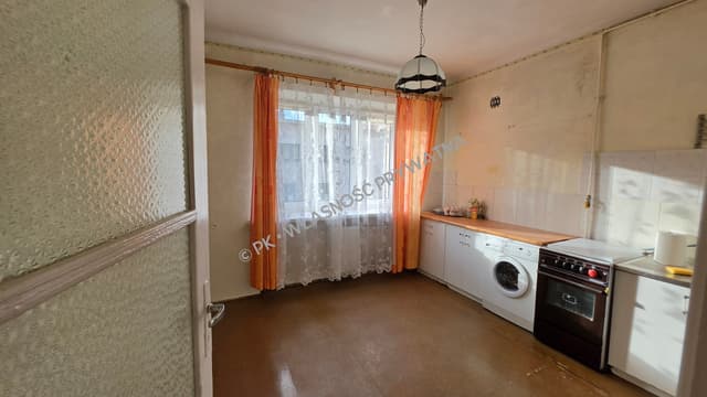 Ciche, jasne mieszkanie z cegły z wielką piwnicą 16 m² - Zdjęcie 5/9