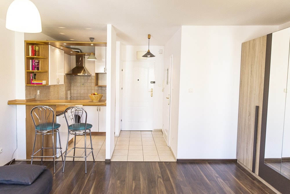 Przytulne mieszkanie z pełnym wyposażeniem - Zdjęcie 1/6