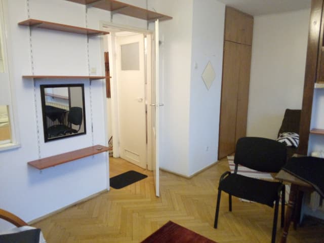 Przytulna kawalerka w sercu Śródmieścia, doskonała lokalizacja - Zdjęcie 3/7