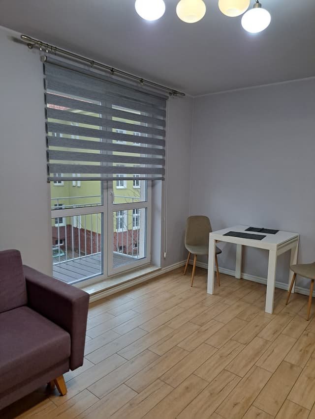 Przytulne mieszkanie na Jeżycach – gotowe do zamieszkania - Zdjęcie 4/14