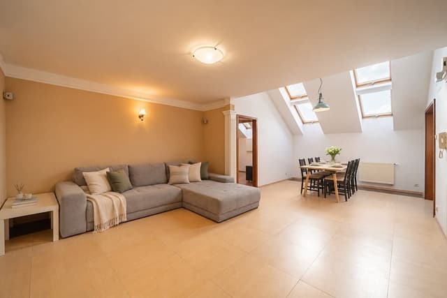 Wyjątkowy dwupoziomowy apartament z duszą w centrum - Zdjęcie 5/20