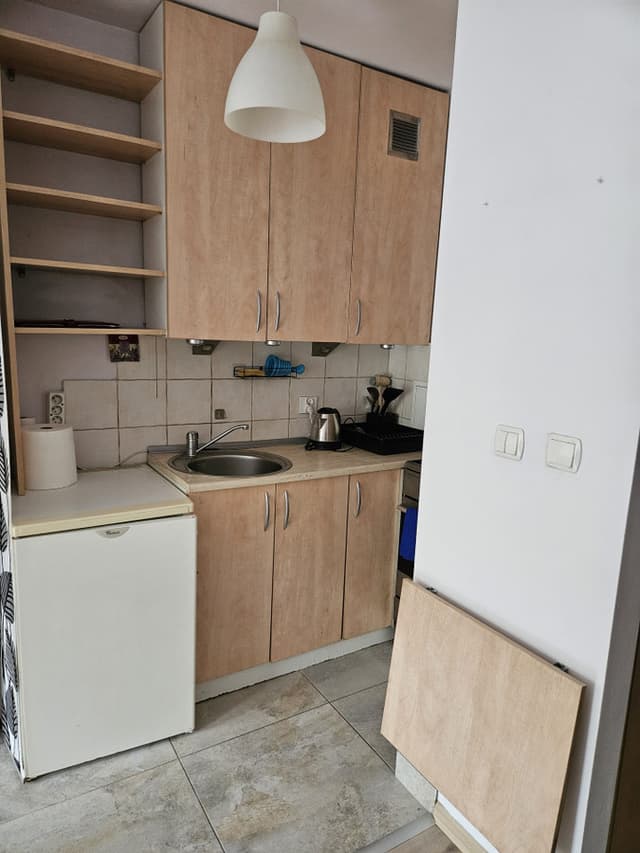 Kompaktowe mieszkanie w dzielnicy Krzyki - Zdjęcie 5/8