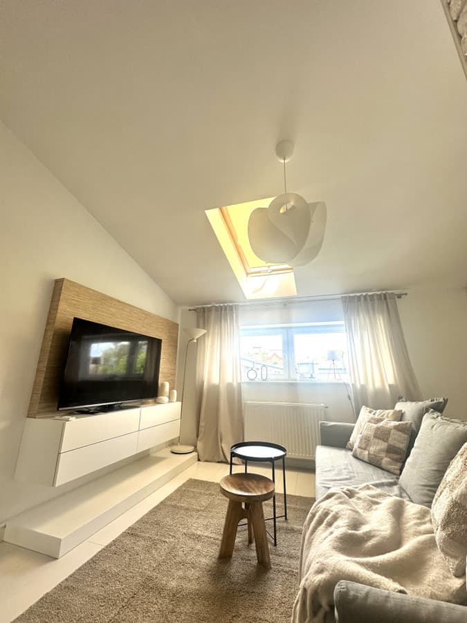 Przestronne mieszkanie w spokojnej części Polesia - Zdjęcie 1/14