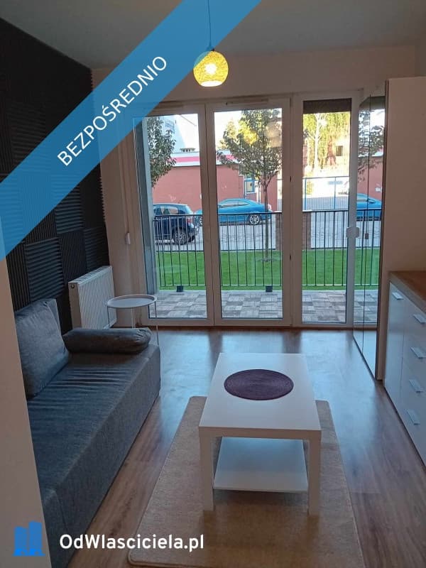 Umeblowana kawalerka na Pomorskiej - Bydgoszcz - Zdjęcie 1/9