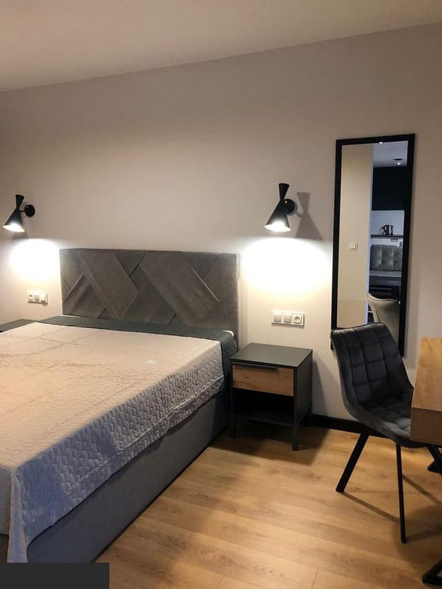 Prestiżowy apartament w sercu Gdańska - Śródmieście - Zdjęcie 2/13