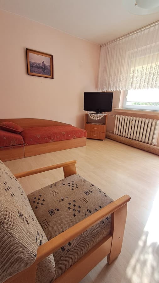 Nowoczesne mieszkanie w sercu Polesia, w pełni umeblowane - Zdjęcie 1/8