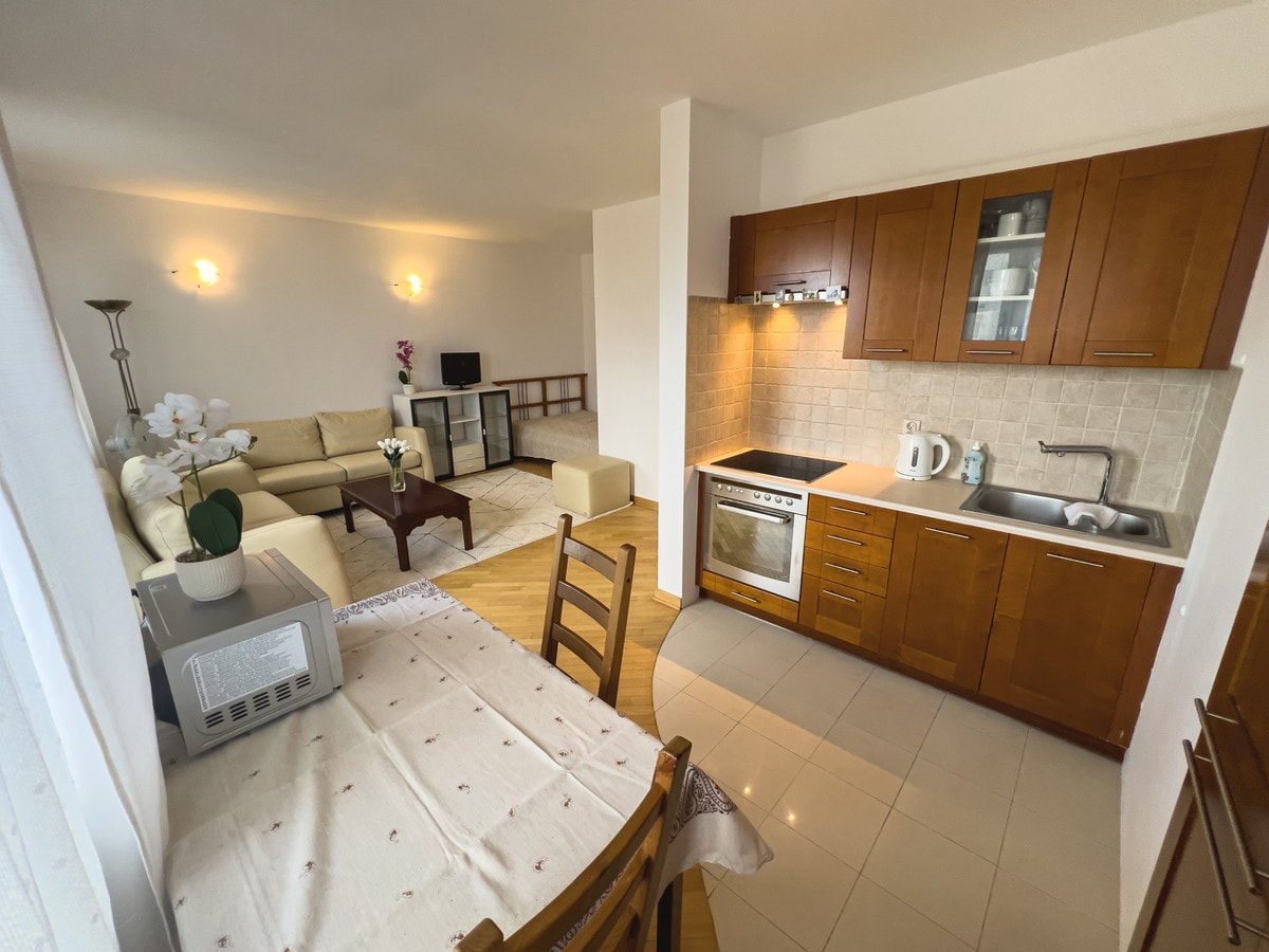 2-pokojowe mieszkanie na Ursynowie przy Metro - Zdjęcie 1/12