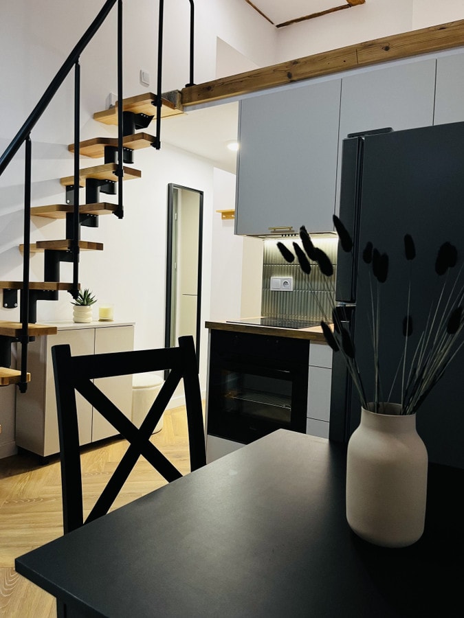 Umeblowany pokój w centrum - media wliczone - Zdjęcie 1/8