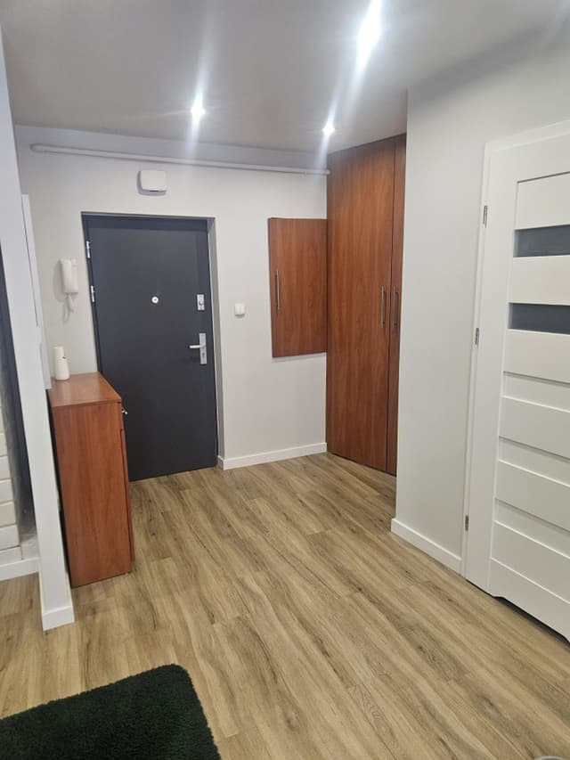 Przytulne mieszkanie w centrum z pełnym wyposażeniem - Zdjęcie 4/7