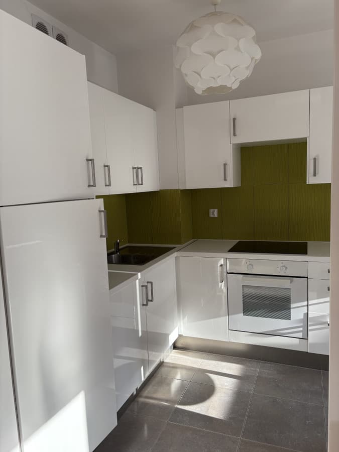 Nowoczesne mieszkanie w spokojnej okolicy przy ul. Błażeja - Zdjęcie 1/12