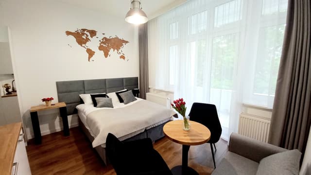 Umeblowane mieszkanie w centrum Poznania - Zdjęcie 3/7