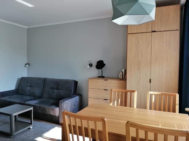 Funkcjonalne mieszkanie przy ul. Ksawerów - Zdjęcie 2/10