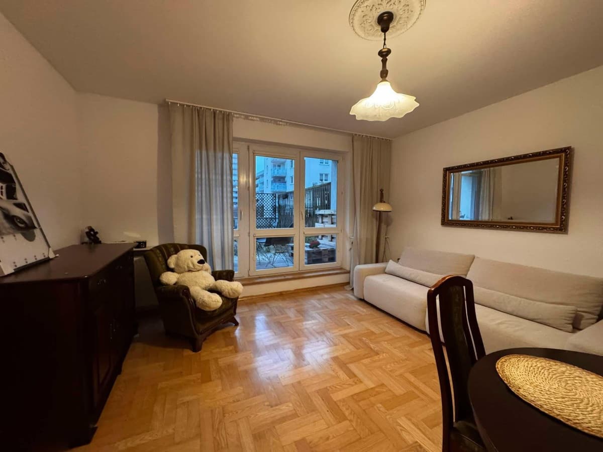 Nowoczesne 37m² z osobną sypialnią na Pradze-Południe - Zdjęcie 1/6