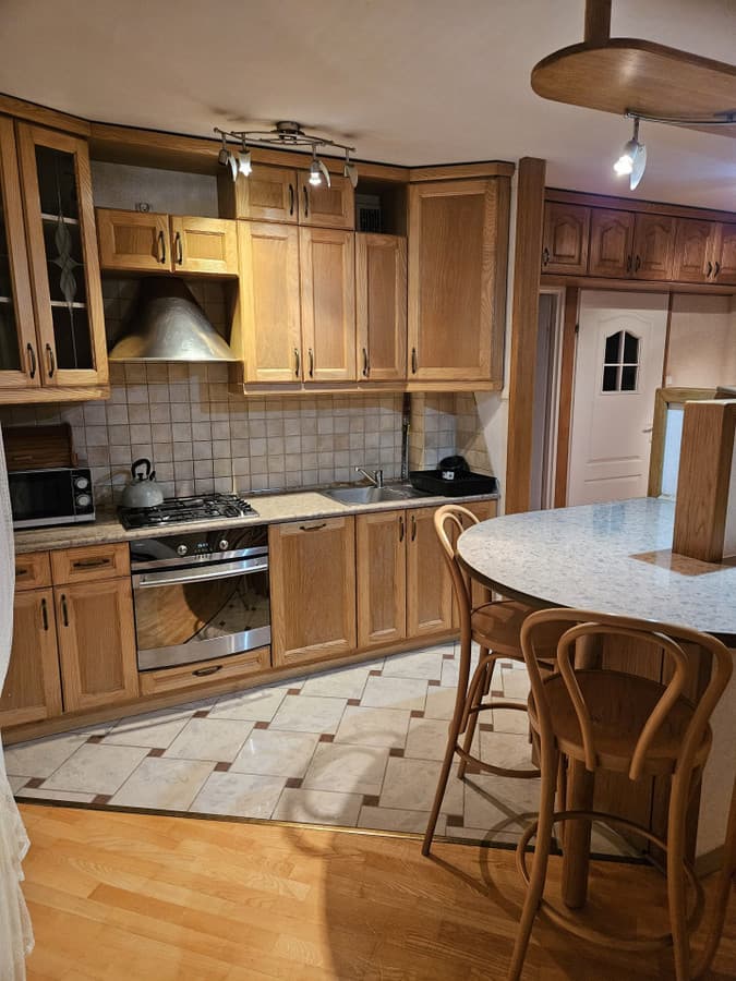 Przytulne 2-pokojowe mieszkanie w spokojnej części Nowego Miasta - Zdjęcie 1/9