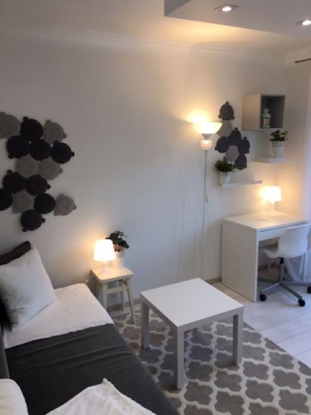 Przytulne mieszkanie z balkonem blisko centrum, Zwierzyniec - Zdjęcie 2/5