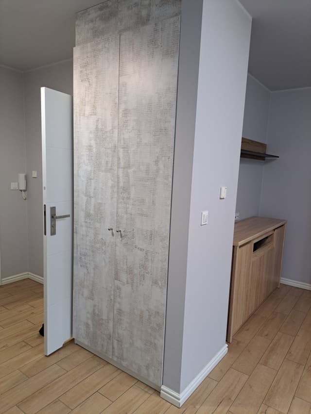 Przytulne mieszkanie na Jeżycach – gotowe do zamieszkania - Zdjęcie 5/14