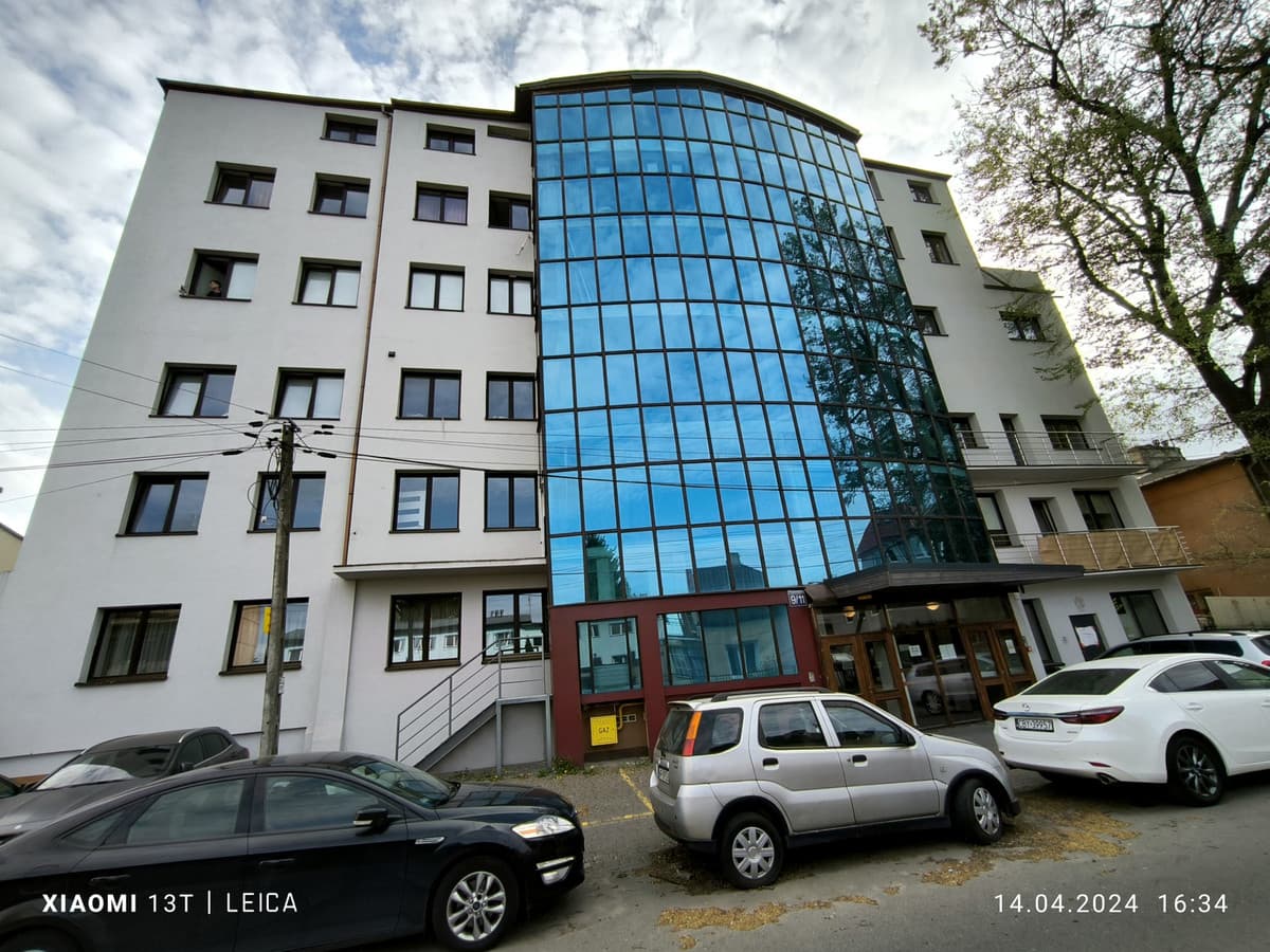 Nowoczesne studio w spokojnej części Włoch, świetna lokalizacja - Zdjęcie 1/17