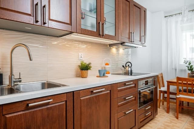 Cichy apartament w centrum Woli z балкоnem i ochroną - Zdjęcie 3/14