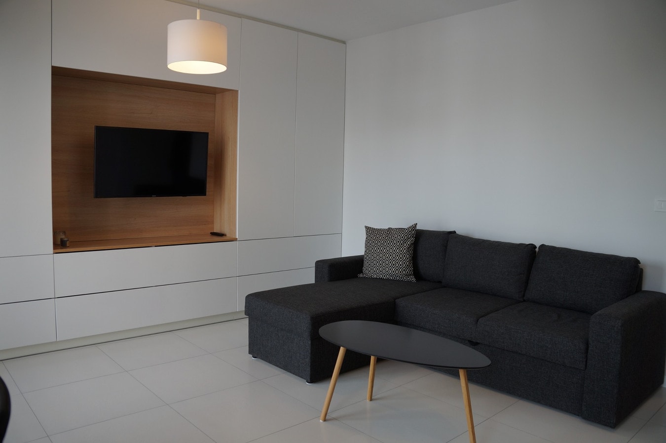 Funkcjonalne mieszkanie Grzegórzki przy Wiśle - Zdjęcie 1/6