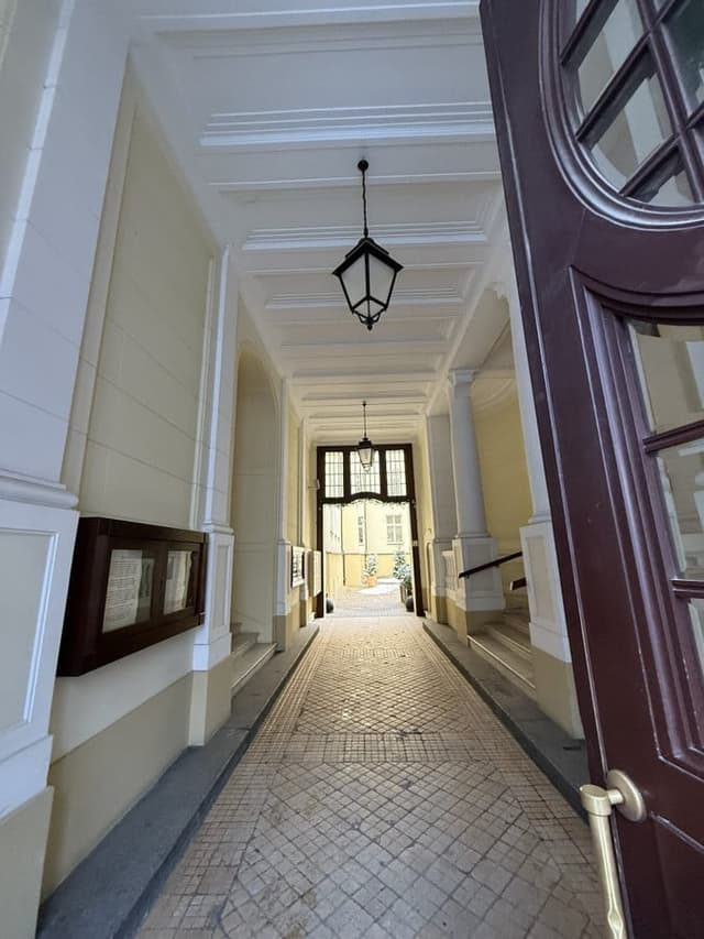 Mieszkanie w centrum Warszawy - Śródmieście - Zdjęcie 4/13