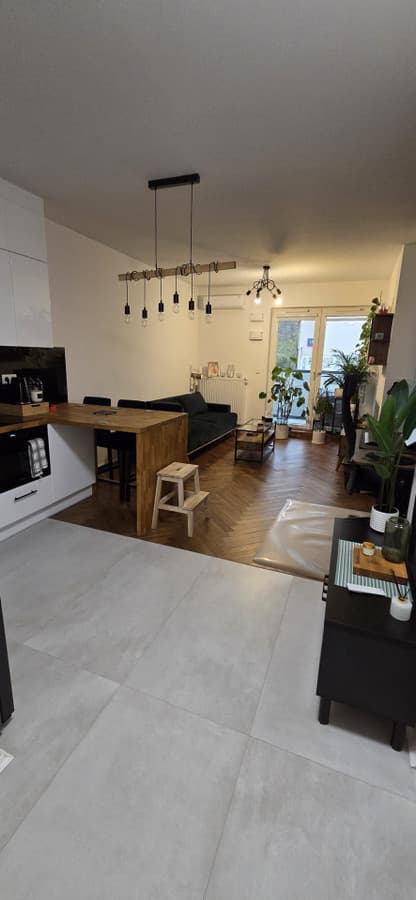 Funkcjonalne mieszkanie na Bemowie – idealna lokalizacja - Zdjęcie 2/15