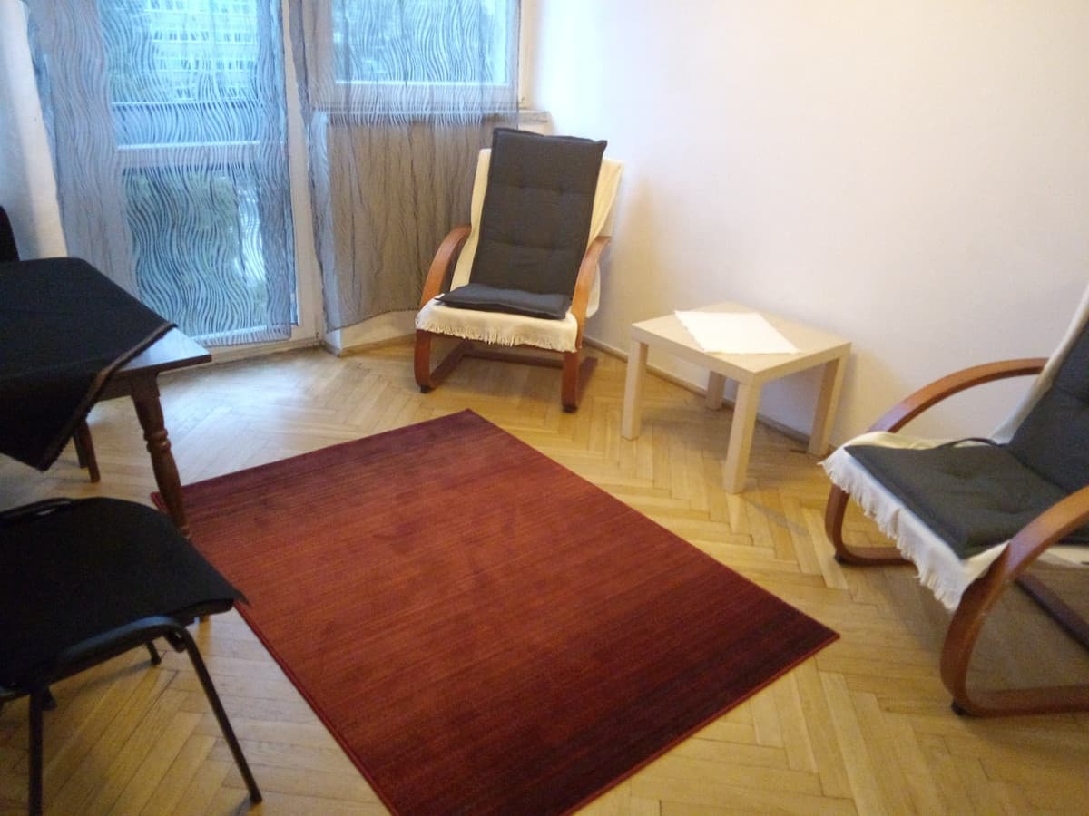 Przytulna kawalerka w sercu Śródmieścia, doskonała lokalizacja - Zdjęcie 1/7