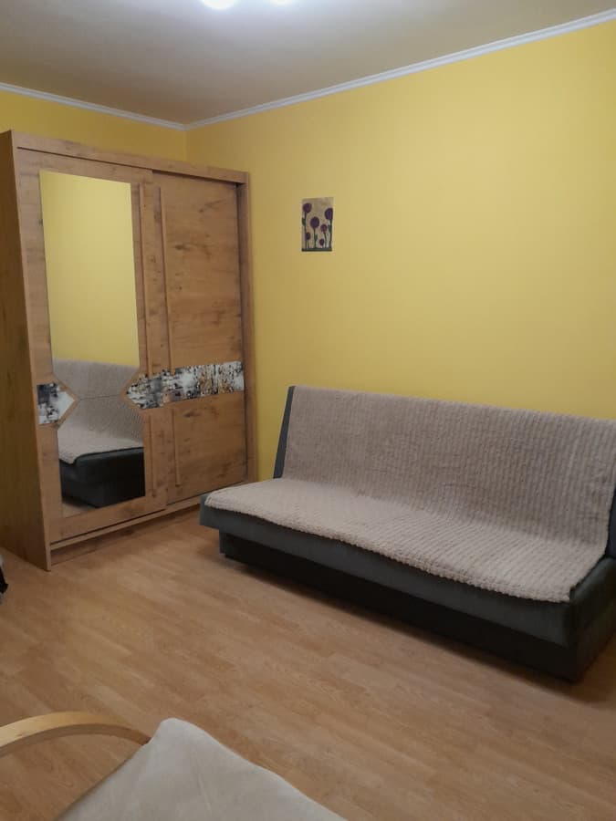 Przytulna kawalerka z balkonem blisko Manufaktury - Zdjęcie 1/8