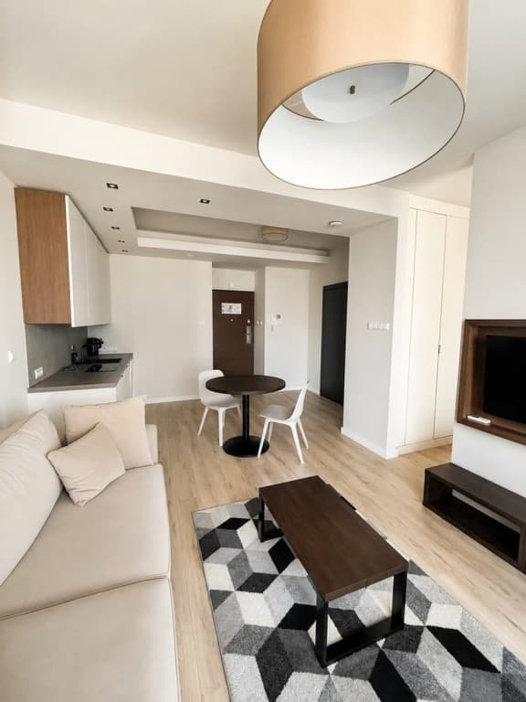 Elegancki apartament inwestycyjny w Platinum Towers, Wola - Zdjęcie 5/7