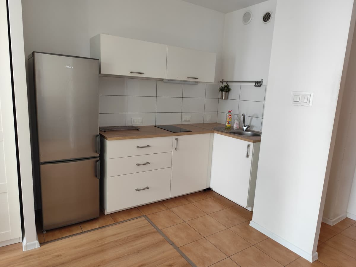 Słoneczne mieszkanie w dogodnej lokalizacji na Bielanach - Zdjęcie 1/5